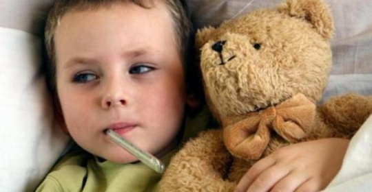 Πυρετικοί σπασμοί στα παιδιά: Τι τους προκαλεί και πως αντιμετωπίζονται;